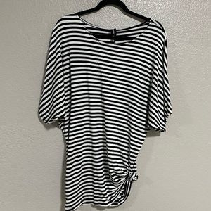 Agnes and Dora Black and White striped dolman size small